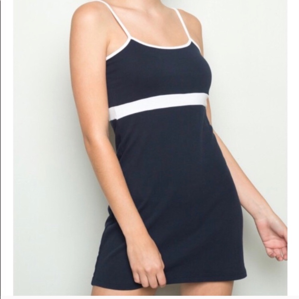 PRICE FIRM Brandy Melville summer dress 💕
